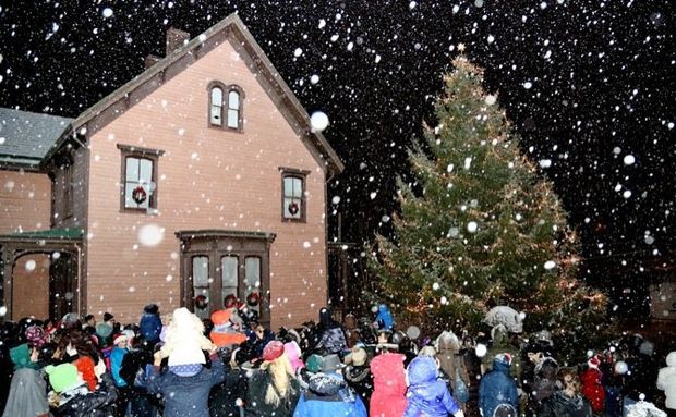 Christmas in Richmond Town & Traditional Tree Lighting